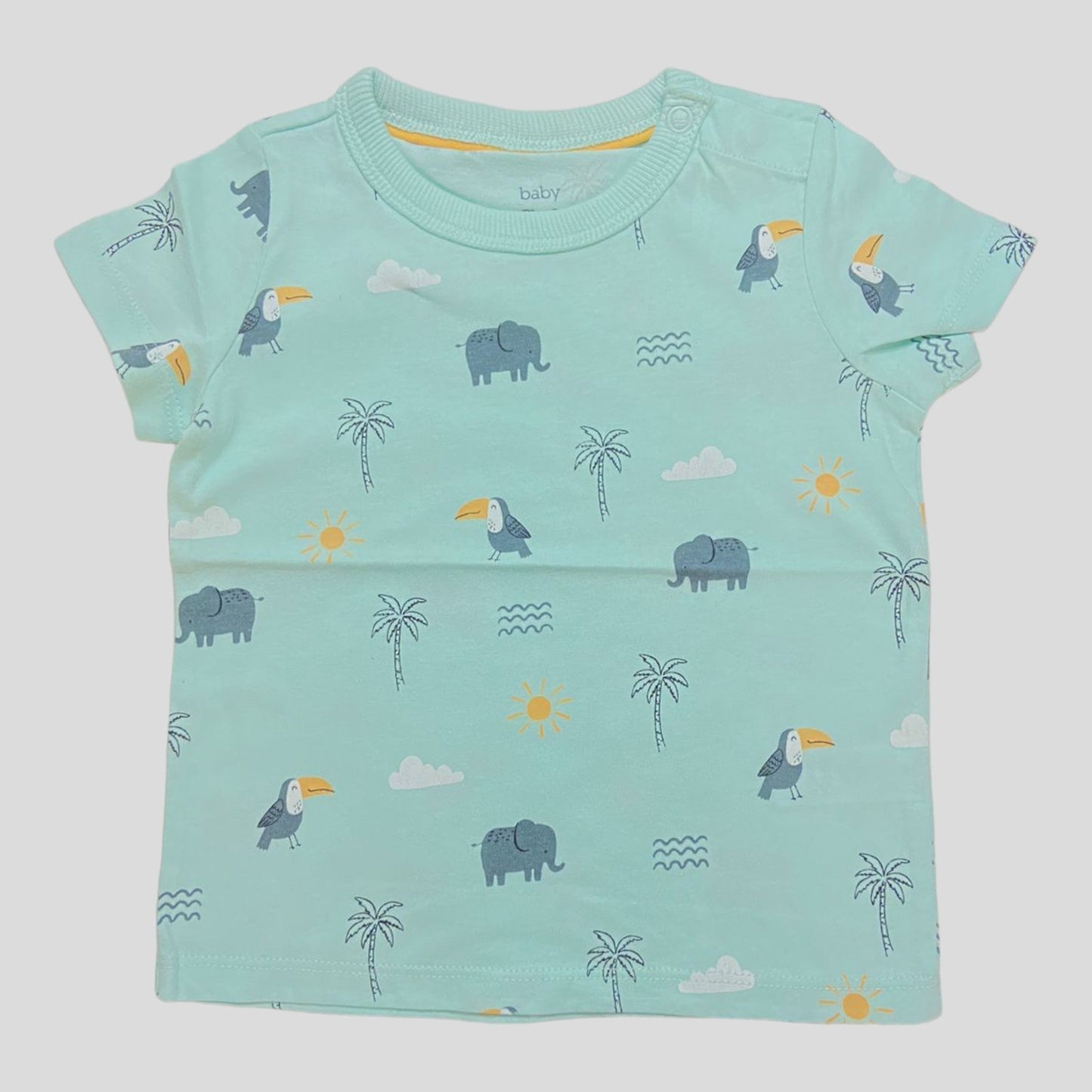 Elephant - Green - T-Shirt